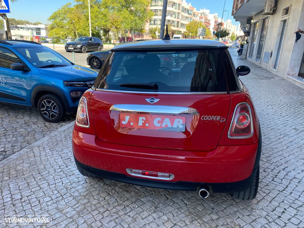 MINI 3 Portas Cooper D - 23