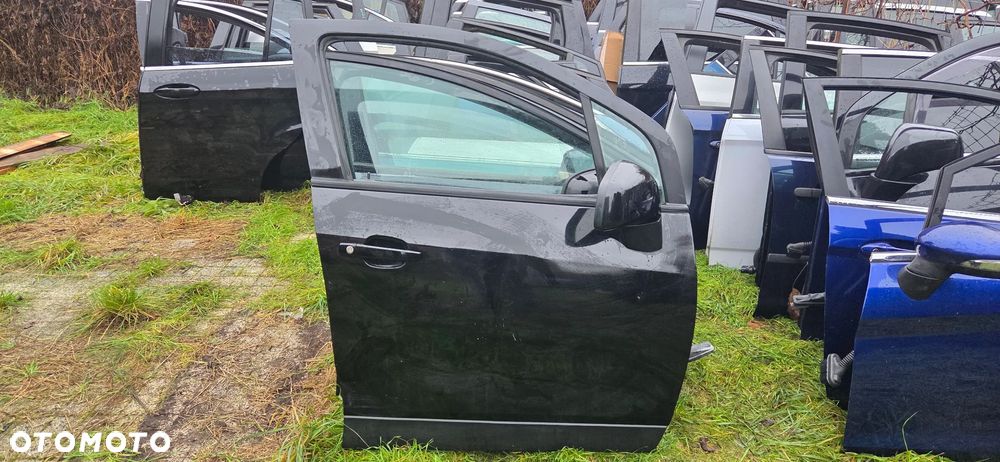 Drzwi przednie prawe Opel Mokka X Z22Y GBO (bez malowania) - 1
