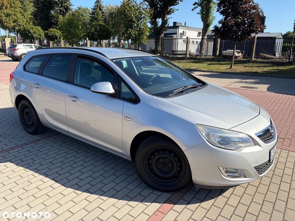 Opel Astra 1.4 Turbo - 9