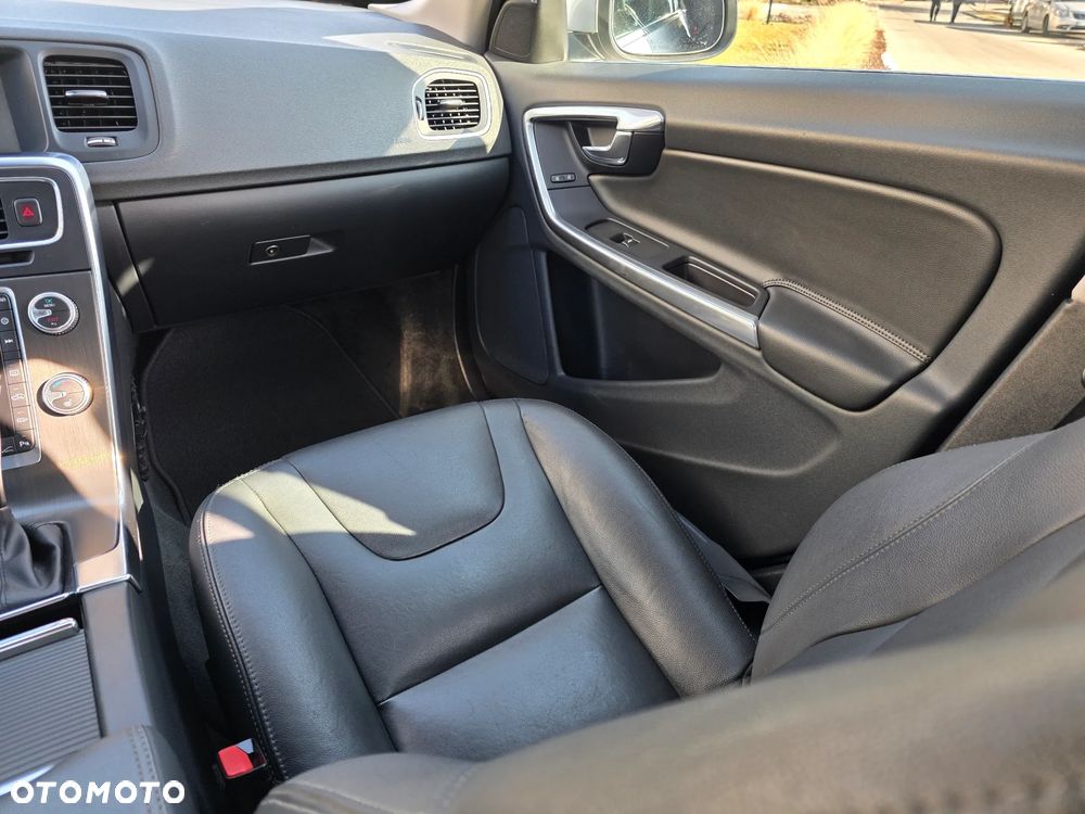 Volvo S60 - 15