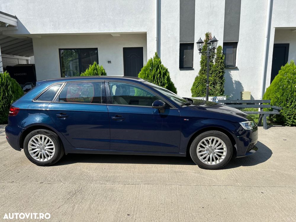 Audi A3 2.0 TDI Stronic Attraction - 2