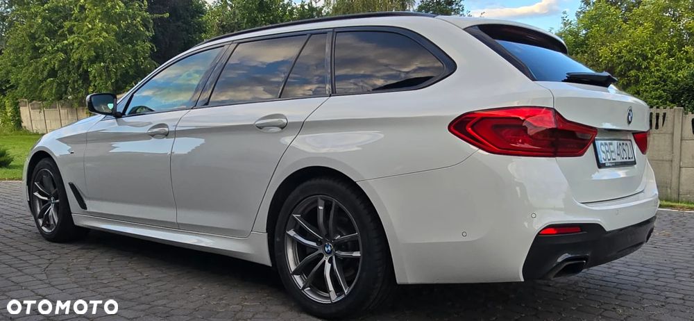 BMW Seria 5 520d M Sport - 5