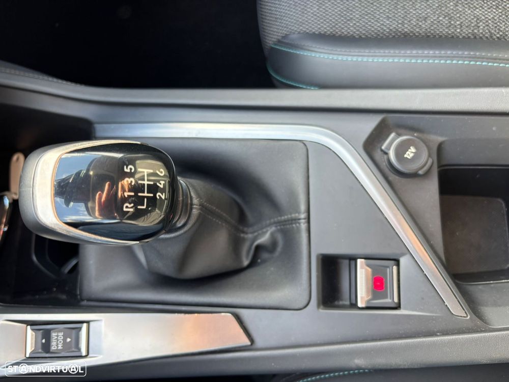 Peugeot 308 SW 1.5 BlueHDi Allure - 43