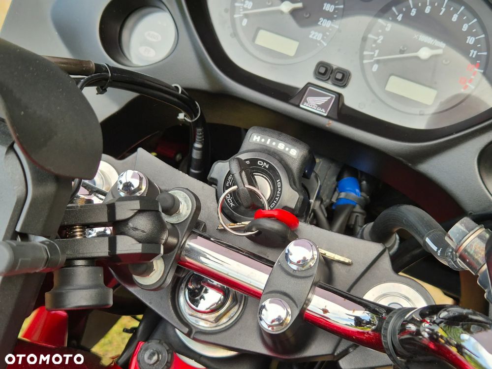 Honda CBF - 16