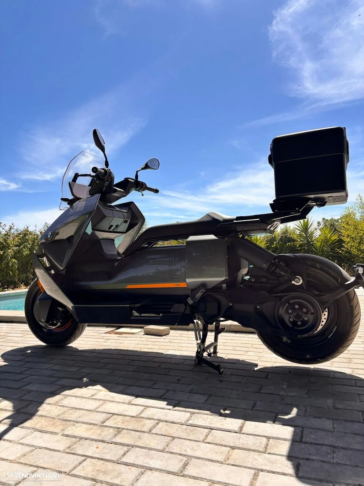BMW CE 04 - 1