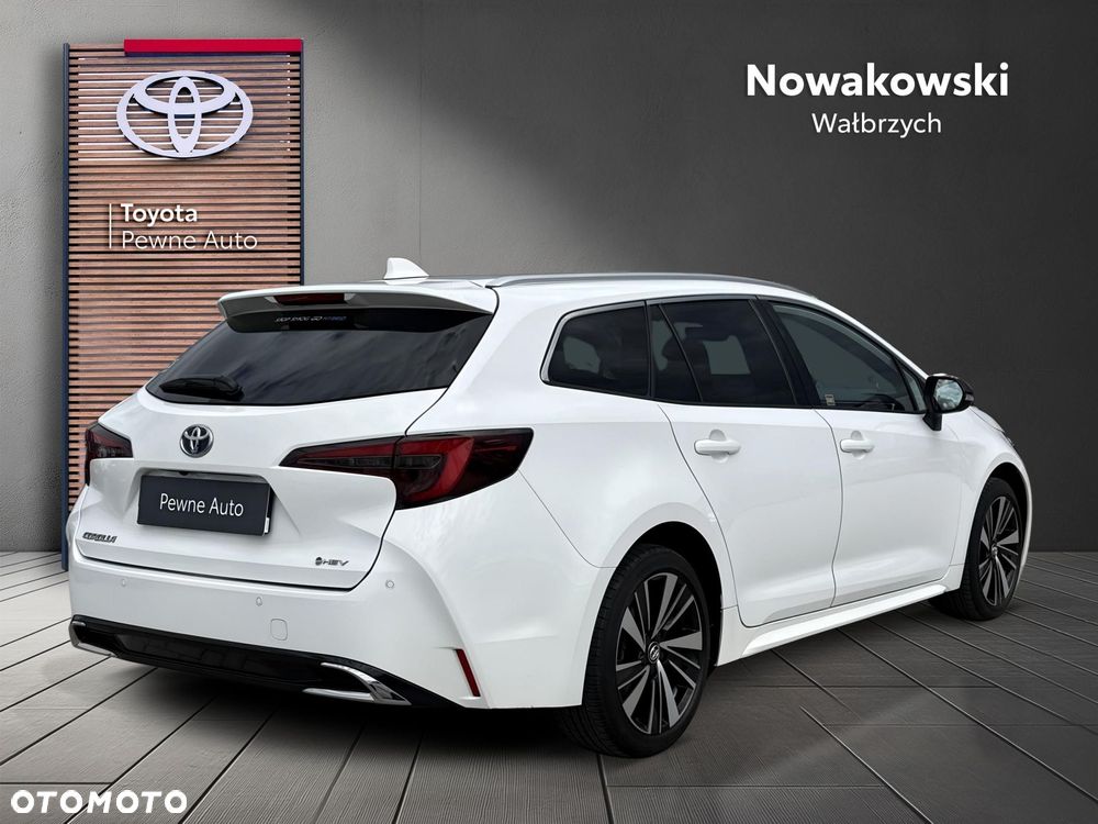Toyota Corolla - 3