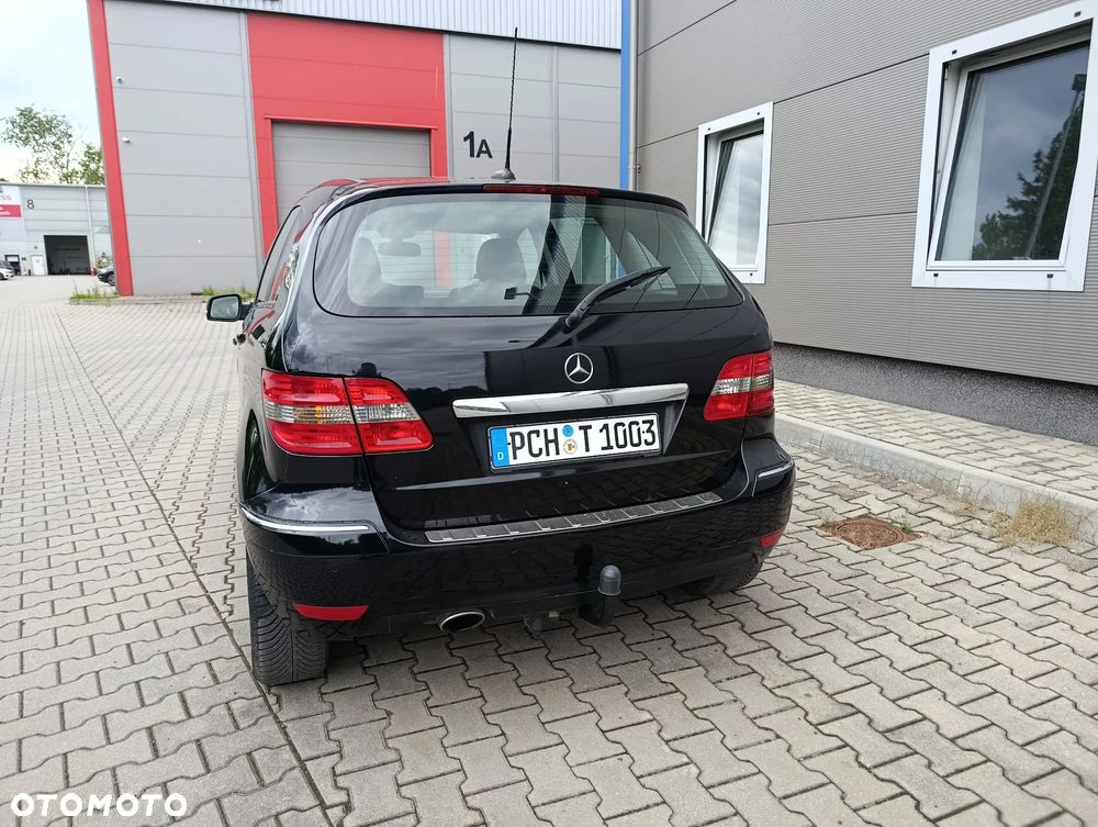 Mercedes-Benz Klasa B 160 BlueEFFICIENCY - 4
