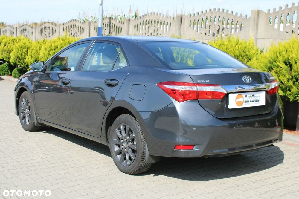 Toyota Corolla - 14