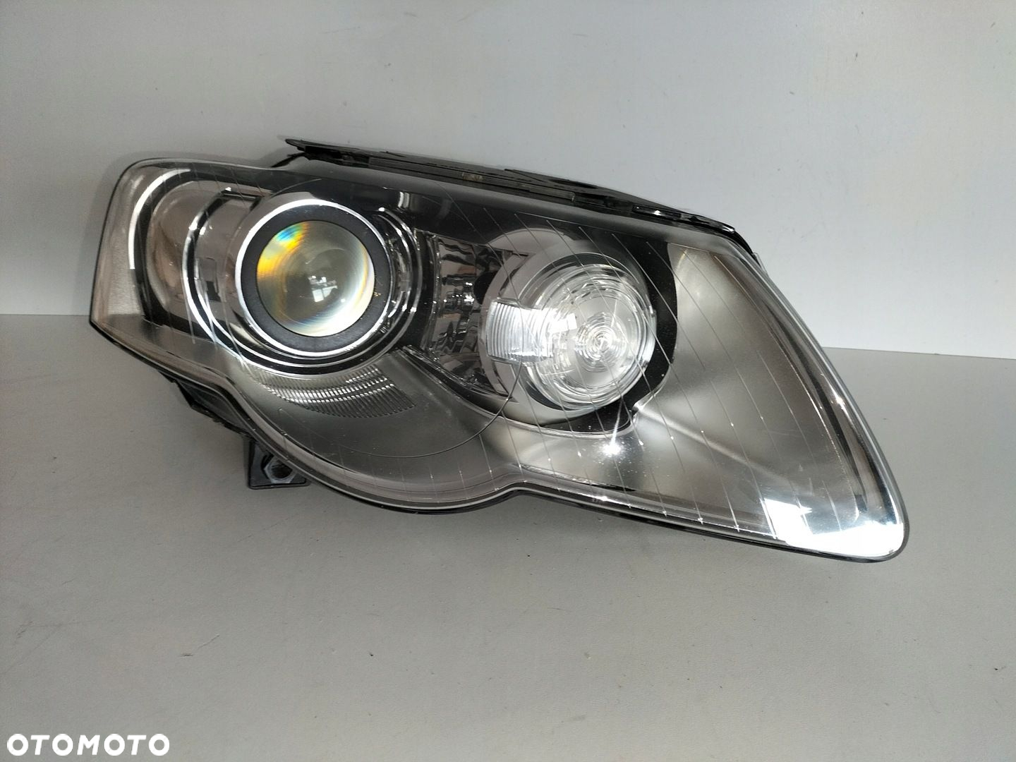 Lampa przednia reflektor prawa VW PASSAT B6 3C0 05-07 XENON - 2