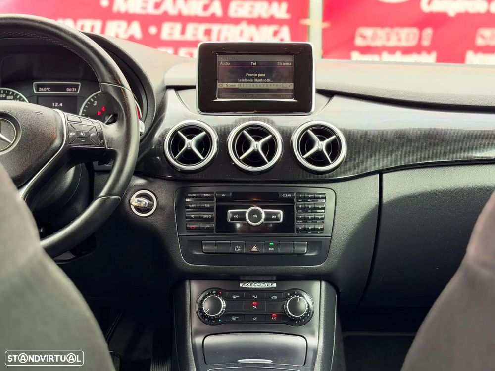 Mercedes-Benz B 180 CDI BlueEFFICIENCY Aut. - 18