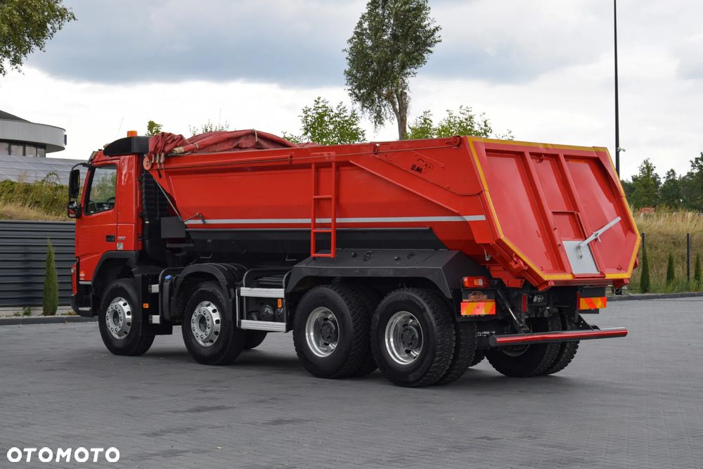 Volvo FMX380 / 8x4 / 13 LITROWY SILNIK / EURO 5 / WYWROTKA TYLNOZSYPOWA / HYDROKLAPA / KAMERA COFANIA / SERWISOWANA / SPROWADZONA - 7