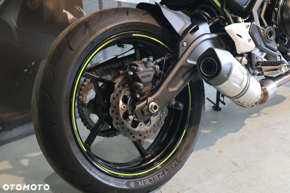 Kawasaki Z 650 - 26