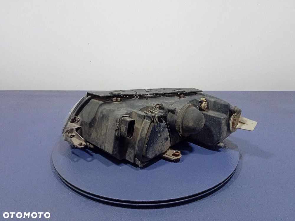 VW PASSAT B5 FL LIFT REFLEKTOR PRAWY LAMPA EU 3B0941016AN - 3
