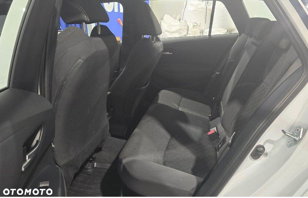 Toyota Corolla 1.8 Hybrid Comfort - 11