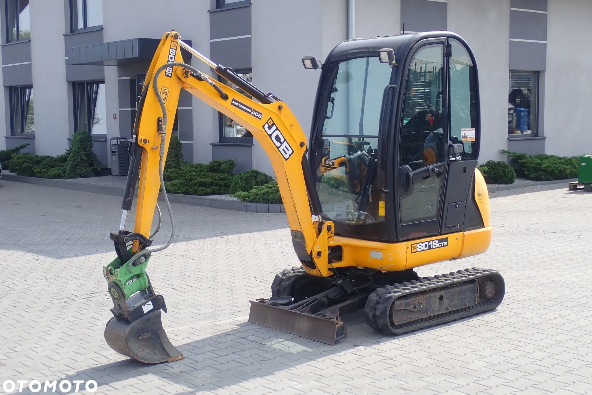 JCB 8018 CTS - 1
