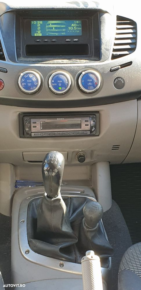 Mitsubishi L200 Double Cab 2.5 M/T Intense A89 - 7