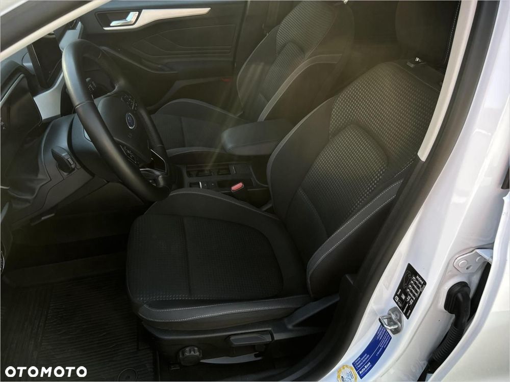 Ford Focus 1.5 EcoBlue SCR Connected - 17