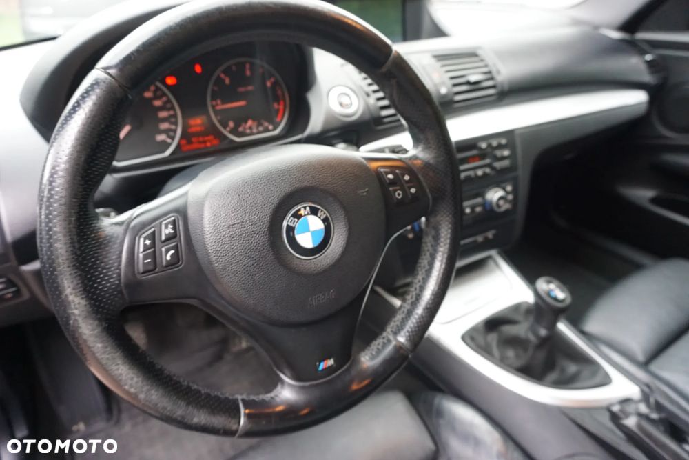 BMW Seria 1 - 24