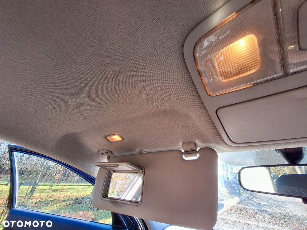 Hyundai i30 1.6 CRDi Comfort - 22