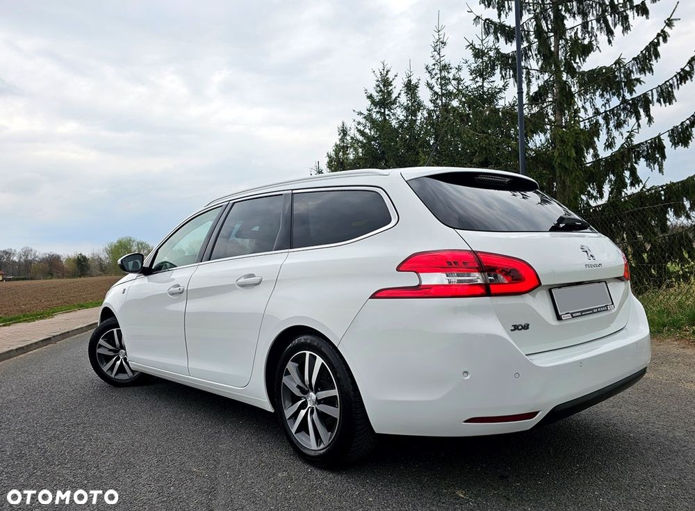 Peugeot 308 - 3