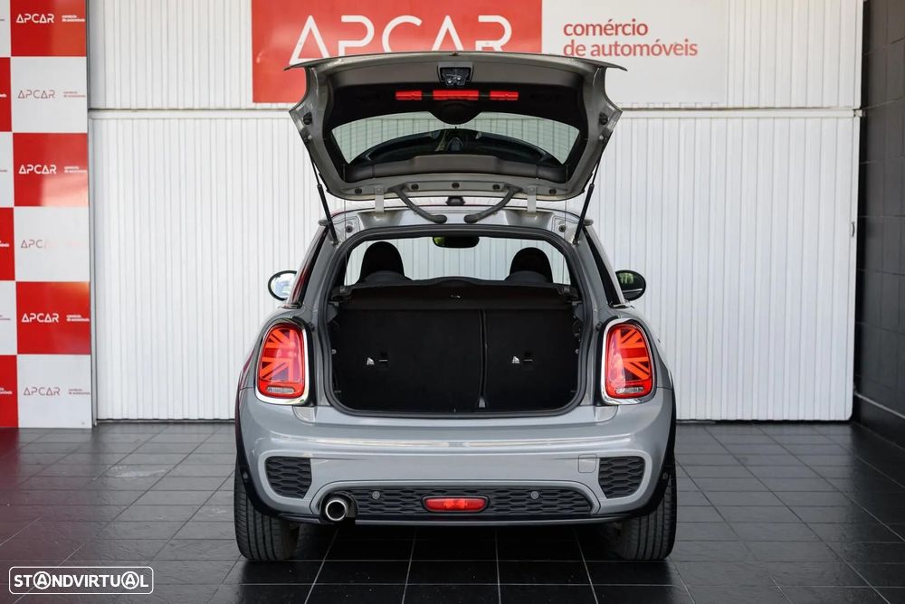 MINI 3 Portas Cooper D - 14