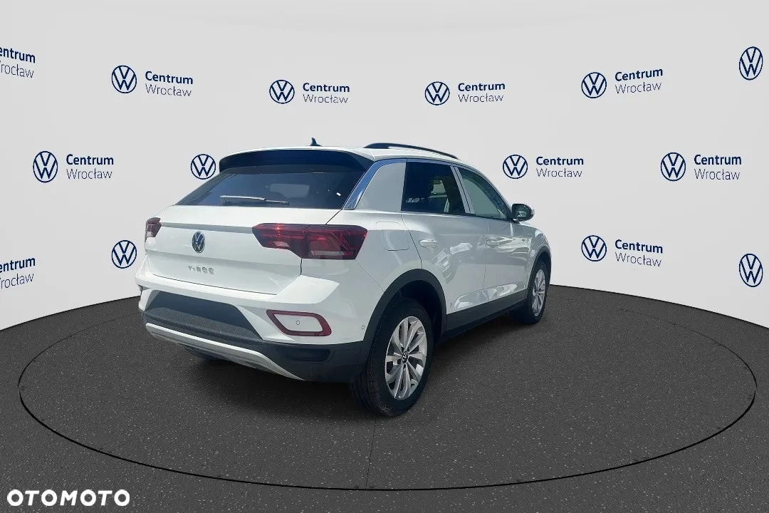 Volkswagen T-Roc - 5