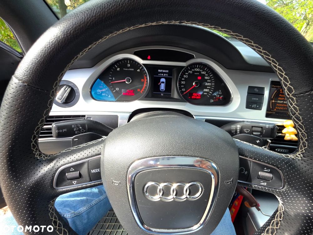 Audi A6 Avant 3.0 TDI DPF quattro tiptronic - 24