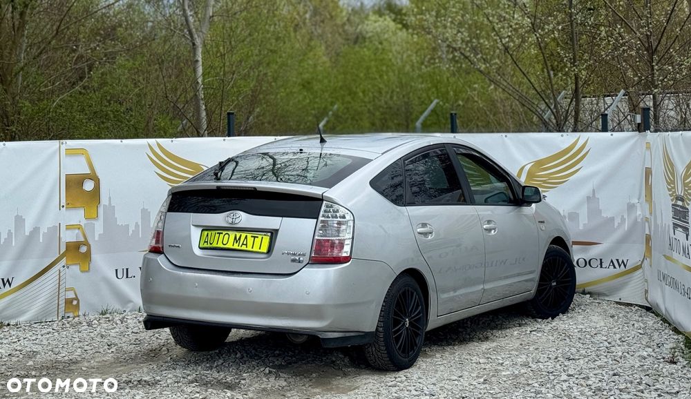 Toyota Prius 1.5 VVT-i Prestige - 3