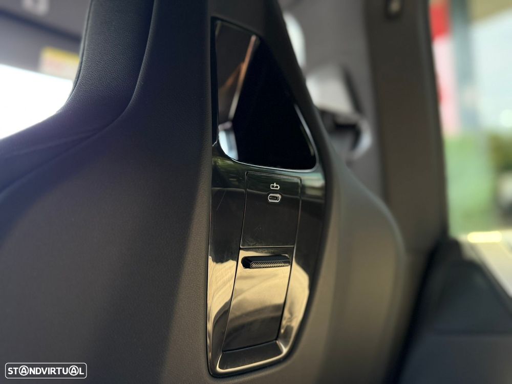 BMW iX xDrive 40 Pack Desportivo - 24