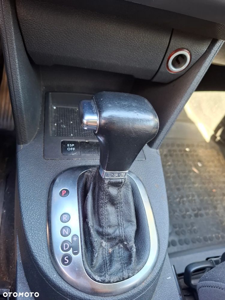 Volkswagen Touran 1.9 TDI DPF Highline DSG - 7