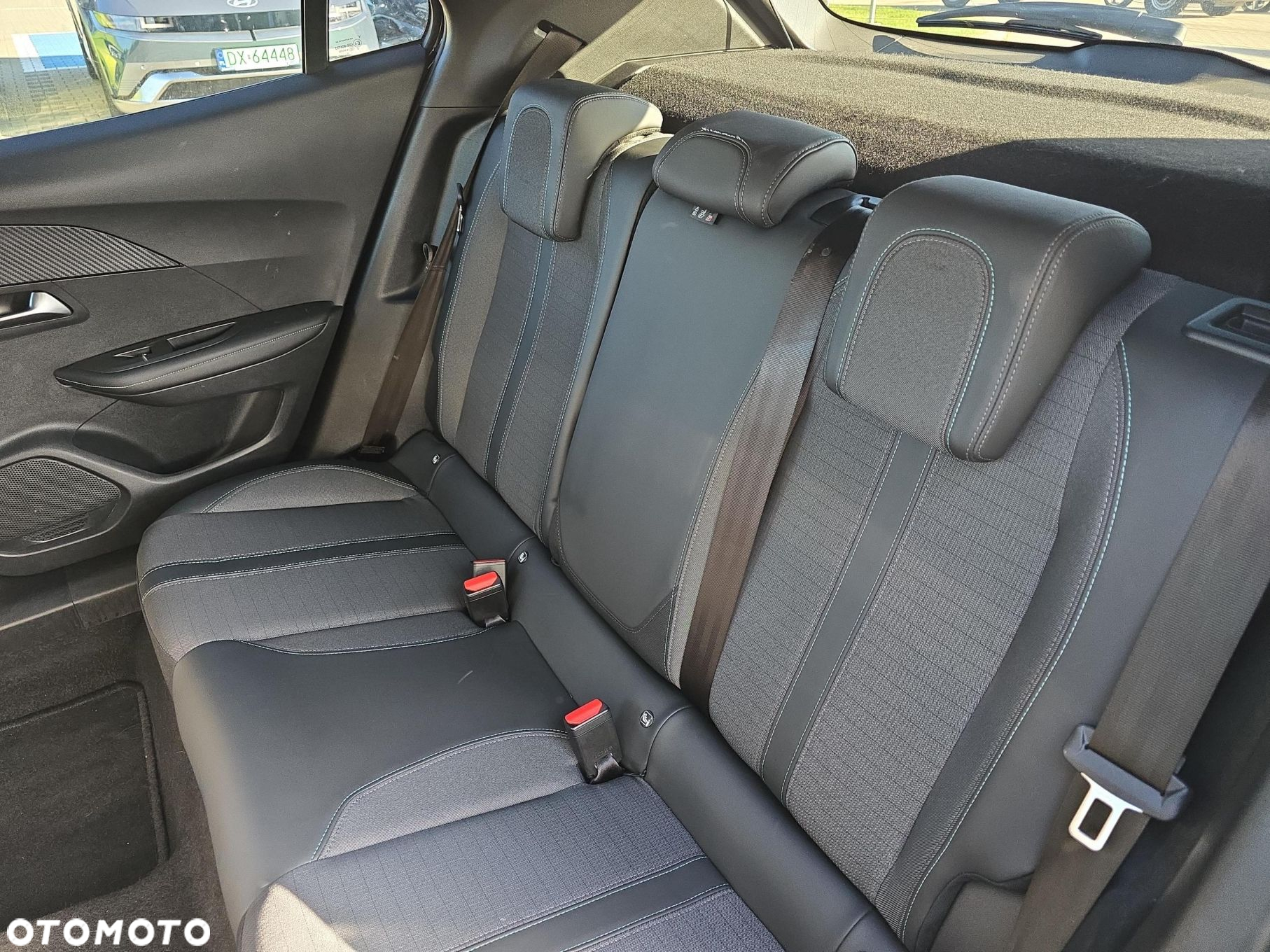 Peugeot 2008 1.5 BlueHDi Allure S&S EAT8 - 13