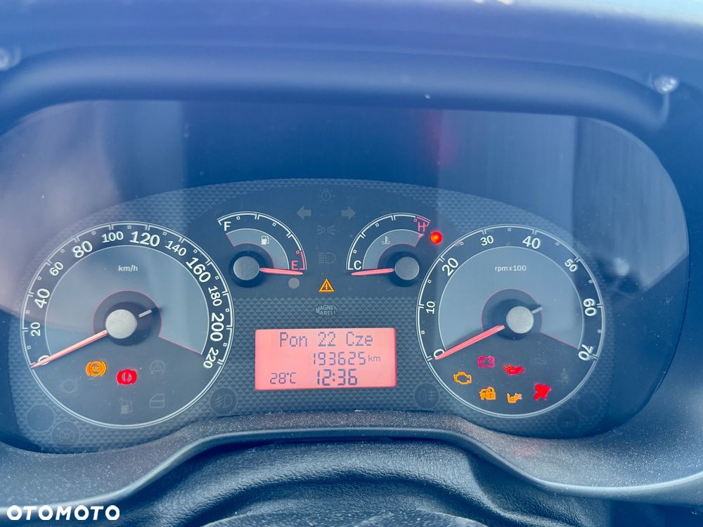 Fiat Linea 1.4 Active - 4