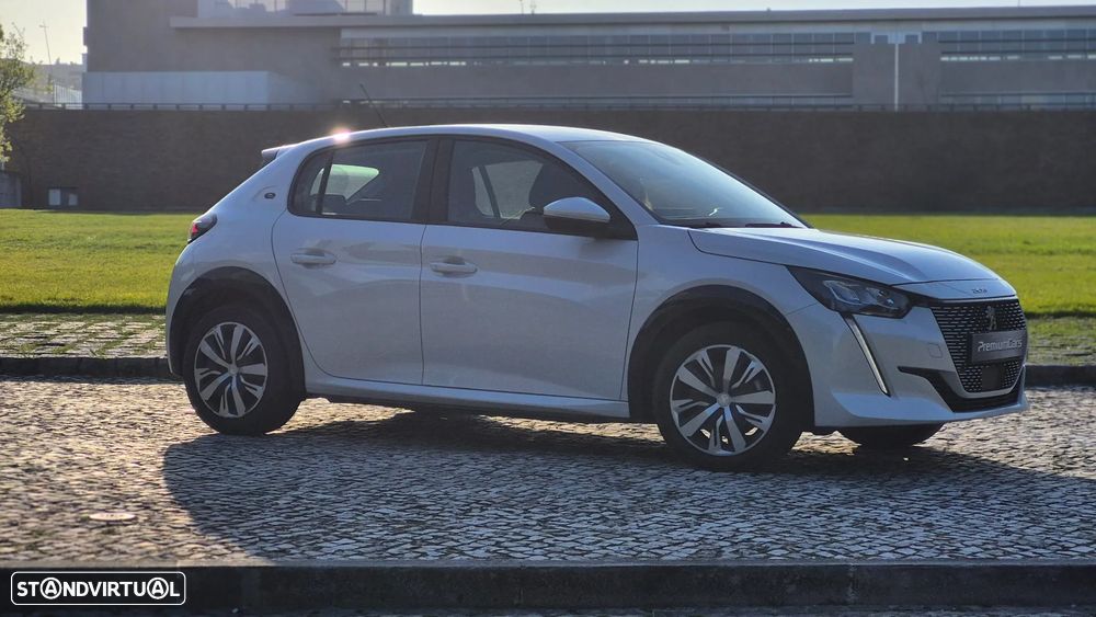 Peugeot e-208 Active - 7