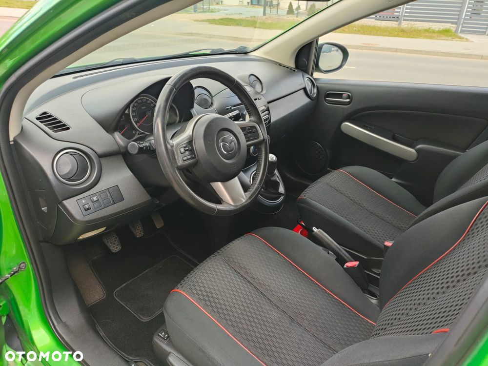 Mazda 2 1.5 Sport - 12