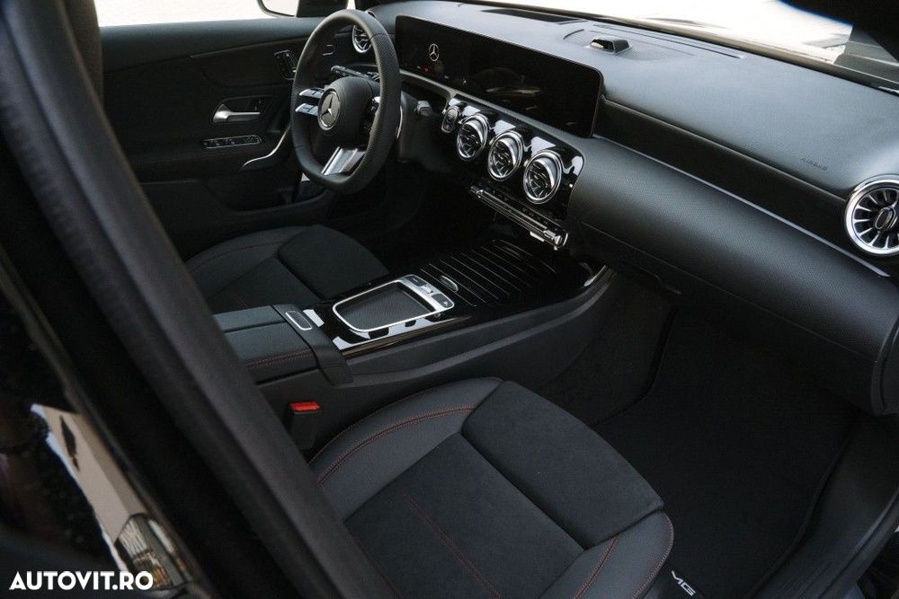 Mercedes-Benz A 220 - 11