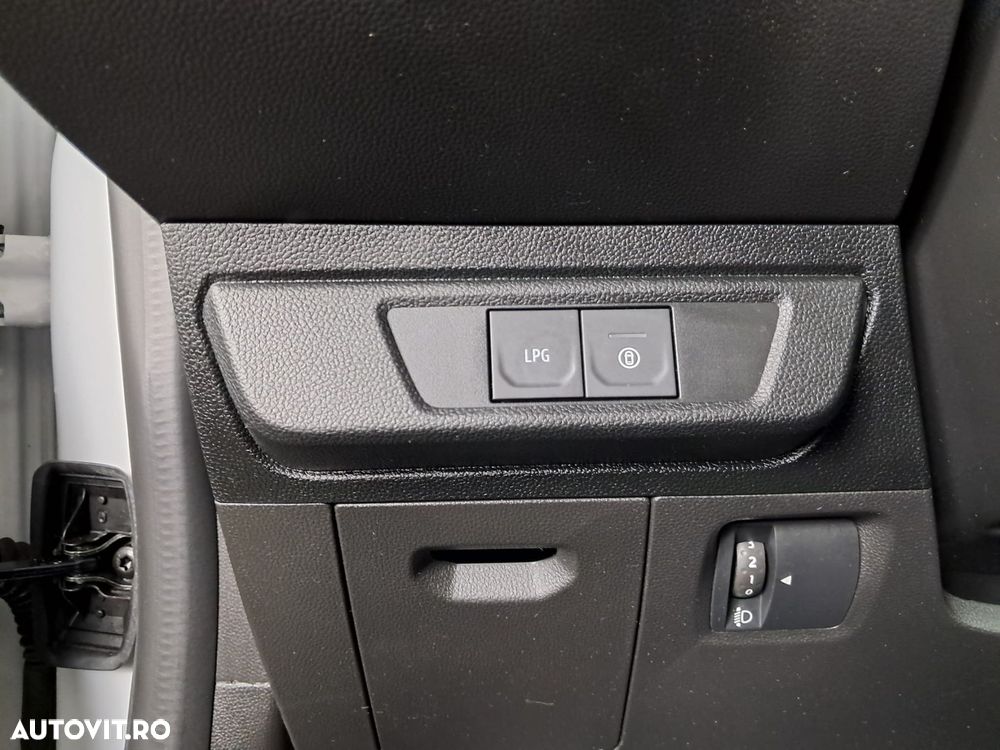 Dacia Logan - 16