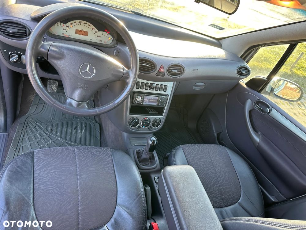 Mercedes-Benz Klasa A 160 L Avantgarde Piccadilly - 5