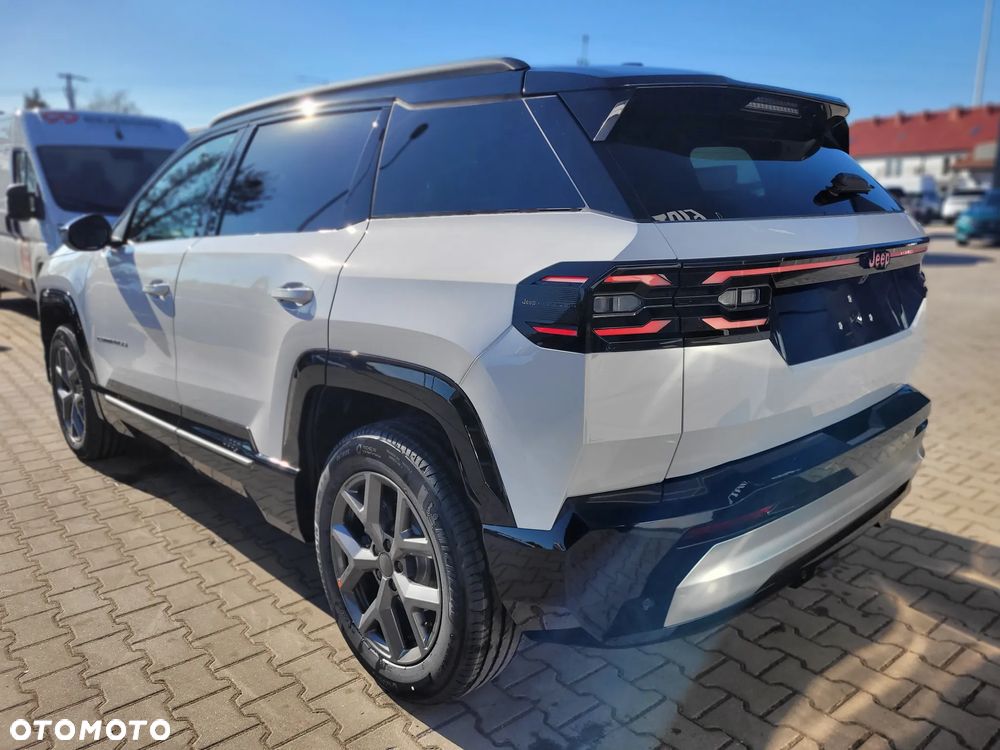 Jeep Compass 1.2 T3 mHEV First Edition FWD DCT - 6