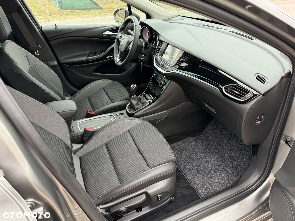 Opel Astra 1.2 Turbo Edition - 17