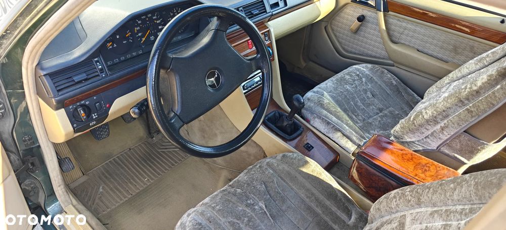 Mercedes-Benz W124 (1984-1993) - 6