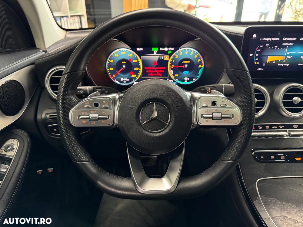 Mercedes-Benz GLC - 25