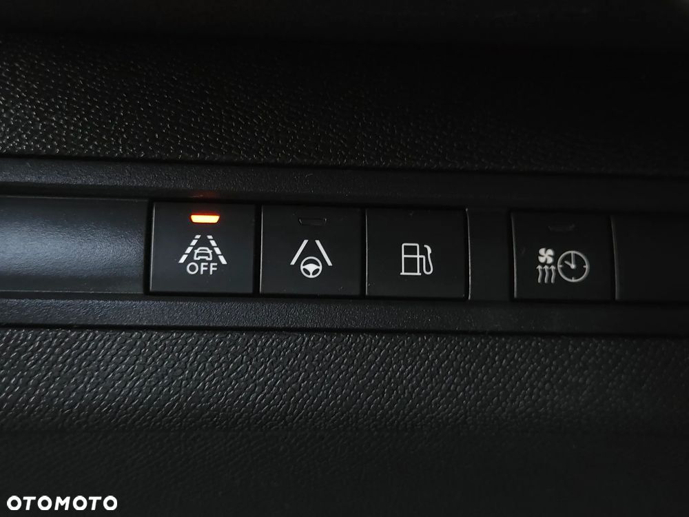 Peugeot 3008 - 29