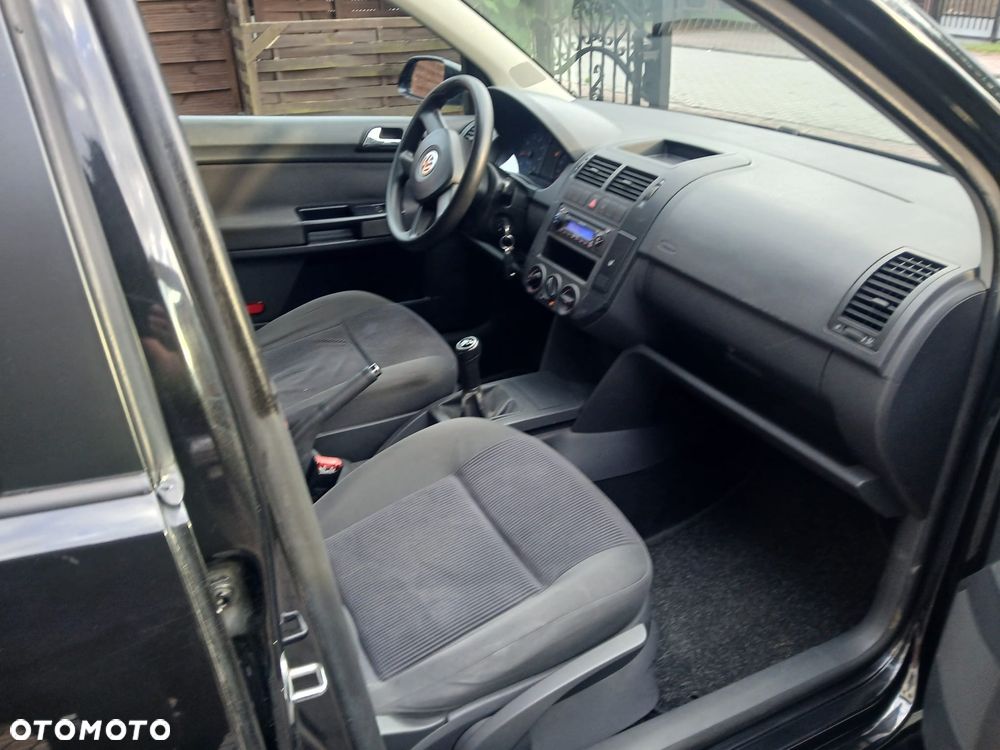 Volkswagen Polo 1.4 Comfortline - 11