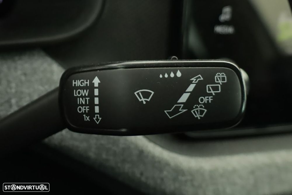 Skoda Kamiq 1.0 TSI DSG - 17