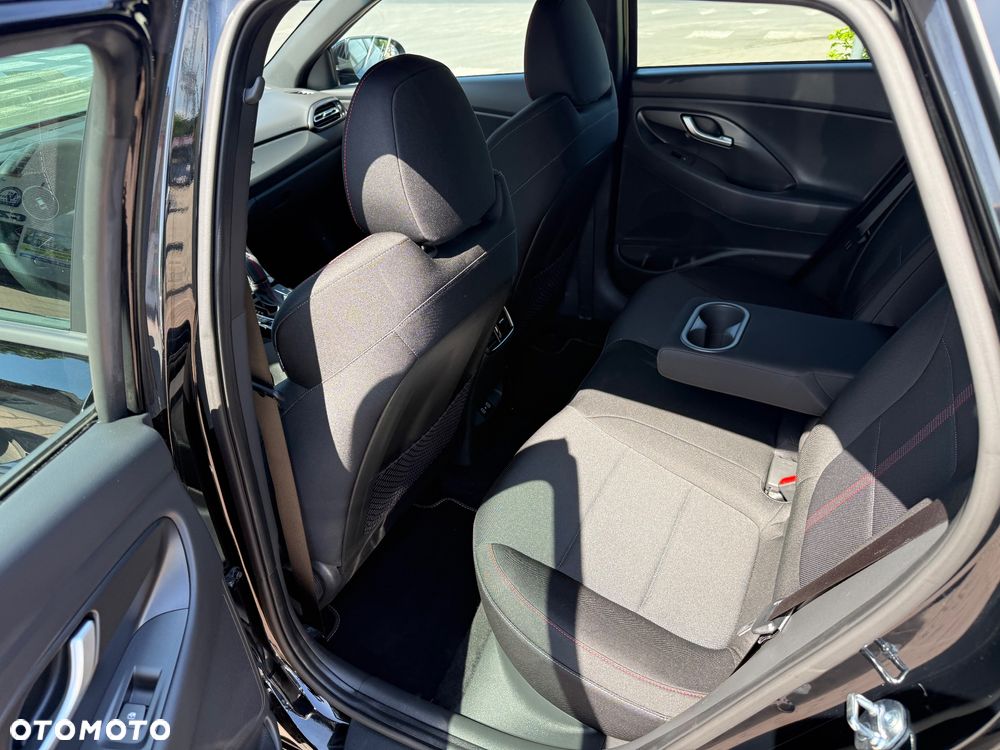 Hyundai i30 1.5 T-GDI 48V-Hybrid DCT N Line - 14