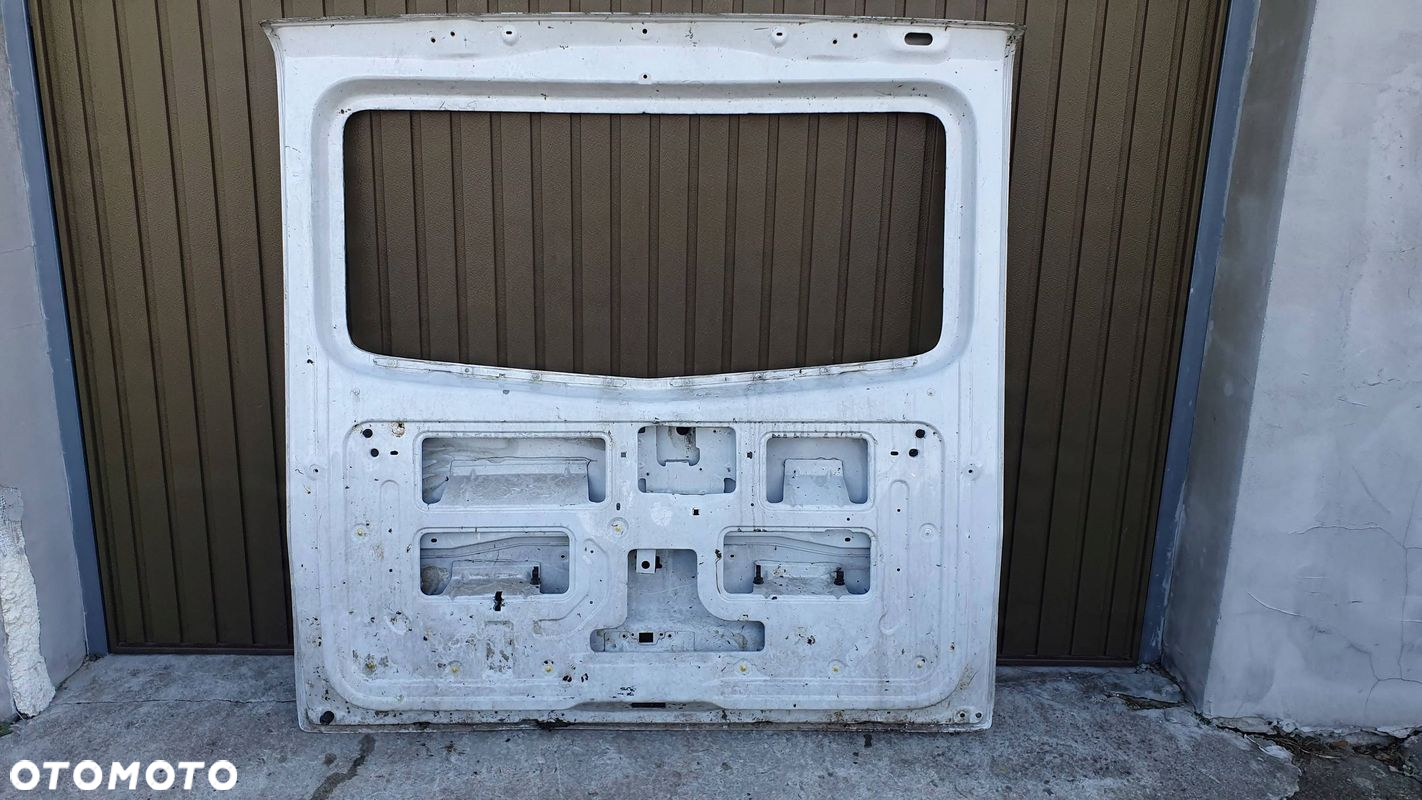 Renault Trafic II (X83) Opel Vivaro klapa bagażnika € - 12