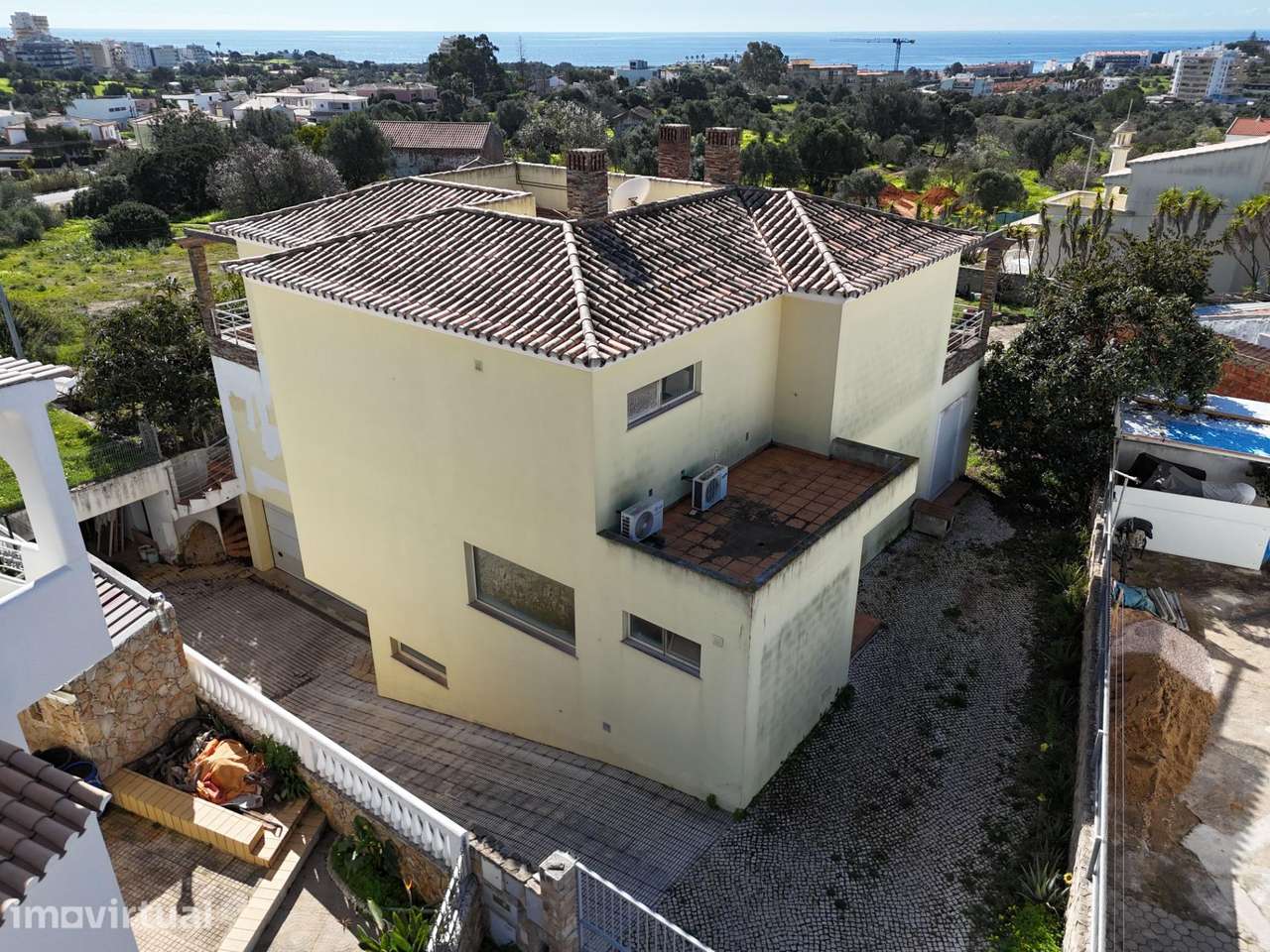 Moradia a poucos minutos das praias de Portimão - Grande imagem: 4/11