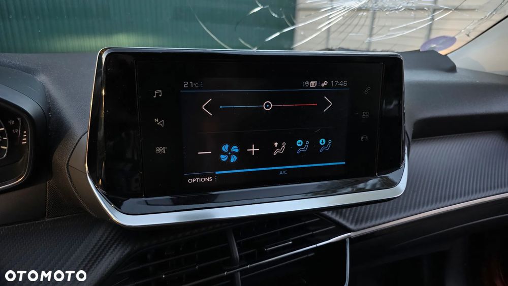 Peugeot 2008 PureTech 130 EAT8 Active Pack - 14