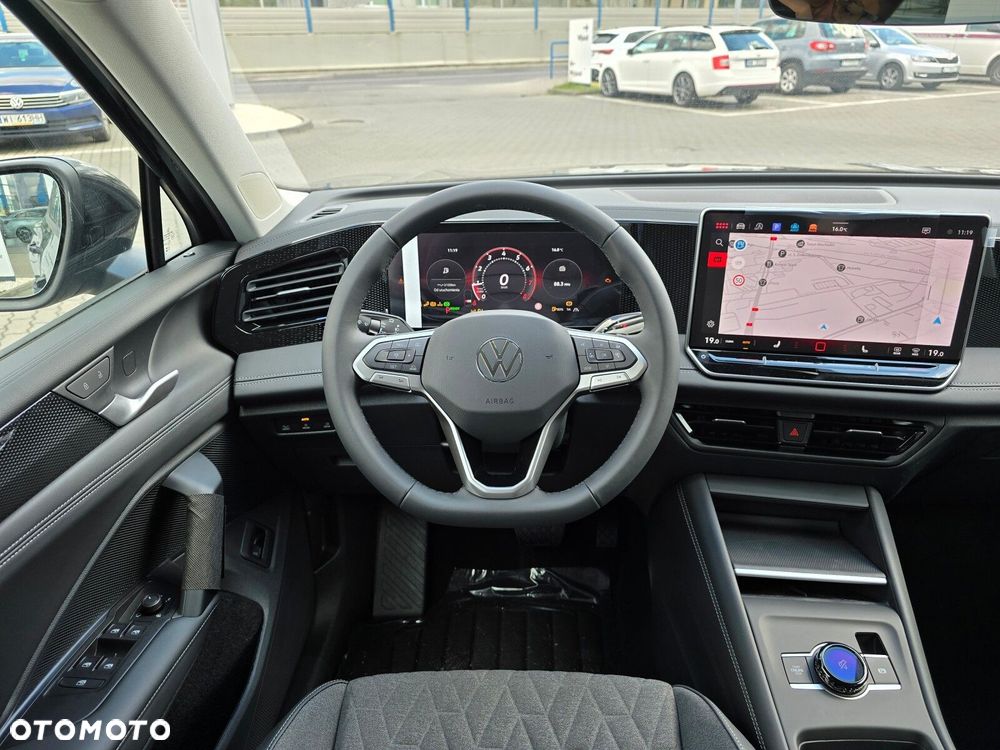 Volkswagen Tiguan - 21