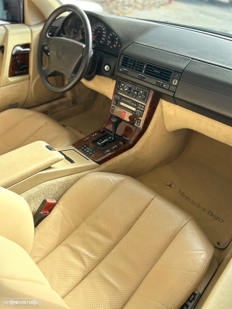 Mercedes-Benz SL 300 - 4